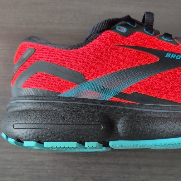 Brooks Ghost 15 Women's Athletic Shoes - Picture 7 of 12